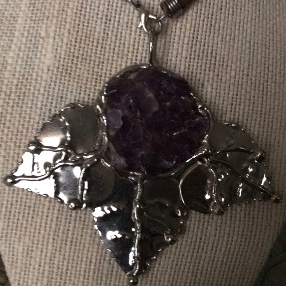 Artsy Quartz Necklace ! - Picture 2 of 3